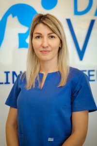 Adriana Năstasă, medic veterinar și marketing manager la DayVet